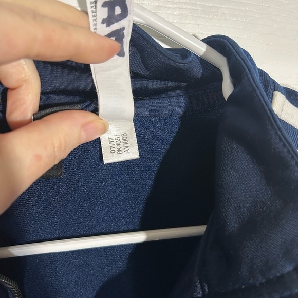 Adidas Navy Blue track suit jacket. Full Zip. Womens Medium. Athletic - Picture 8 of 15